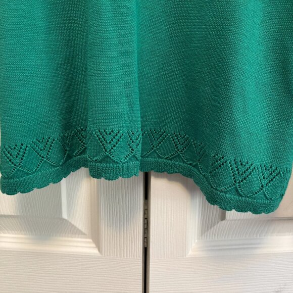 Discount Shipping .New Liz Claiborne Lightweight Women's Sweater. Size Small, - Picture 3 of 4